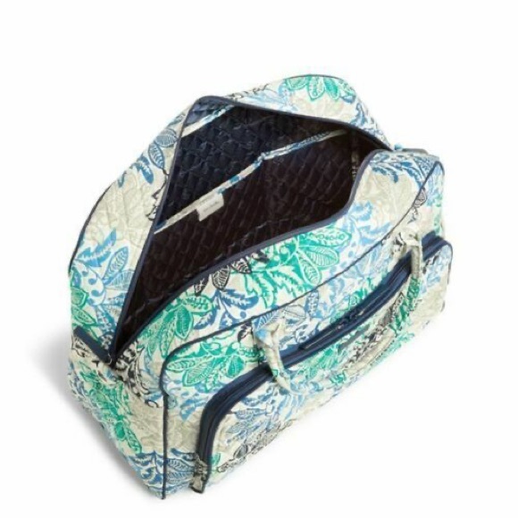 NWT Vera Bradley Weekender - Santiago - Picture 5 of 8